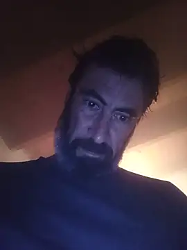 Snapshot of maty745 chatting on May 26, 12:53 am maty745 online show from May 26, 12:53 am