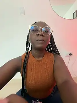 Snapshot of ZahhyGrey chatting on July 4, 9:08 pm ZahhyGrey online show from July 4, 9:08 pm