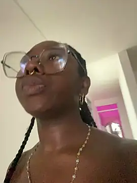 ZahhyGrey online show from March 24, 10:32 pm