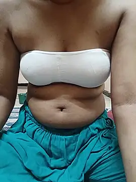 Snapshot of Rukmadi_hot chatting on July 9, 3:07 am Rukmadi hot online show from July 9, 3:07 am