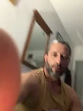 Calientesensible online show from February 22, 6:27 am