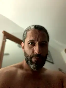 Calientesensible online show from March 31, 11:40 pm