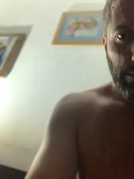 Calientesensible online show from February 10, 4:11 am