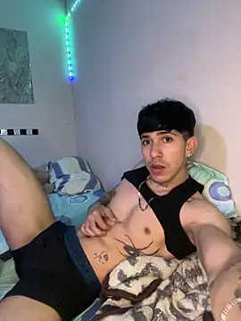 wil hot online show from December 15, 3:56 am