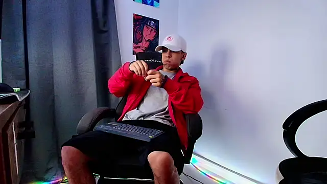 Snapshot of liorvante chatting on December 19, 4:27 am liorvante online show from December 19, 4:27 am