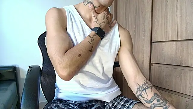 liorvante online show from June 10, 5:58 pm