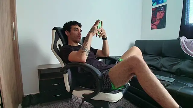 liorvante online show from March 14, 1:39 pm