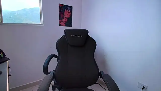 Snapshot of liorvante chatting on January 13, 11:08 pm liorvante online show from January 13, 11:08 pm