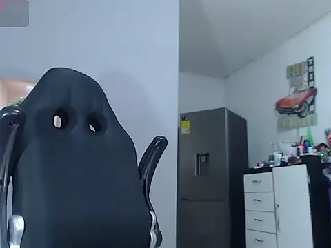 BASTIAN NICOLAS  online show from April 27, 7:34 pm