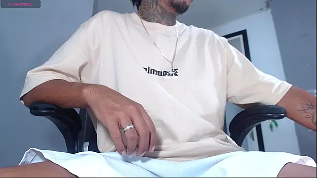 BASTIAN NICOLAS  online show from April 29, 8:04 pm