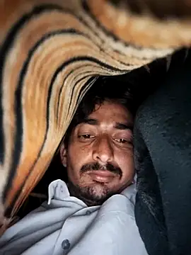 TwinklyBasket897 online show from December 15, 5:41 pm