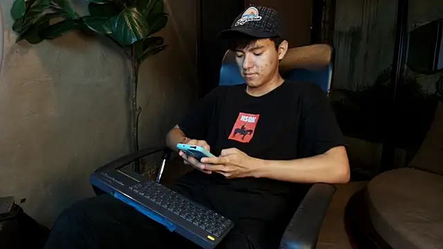 isaac grimm online show from March 1, 3:17 am