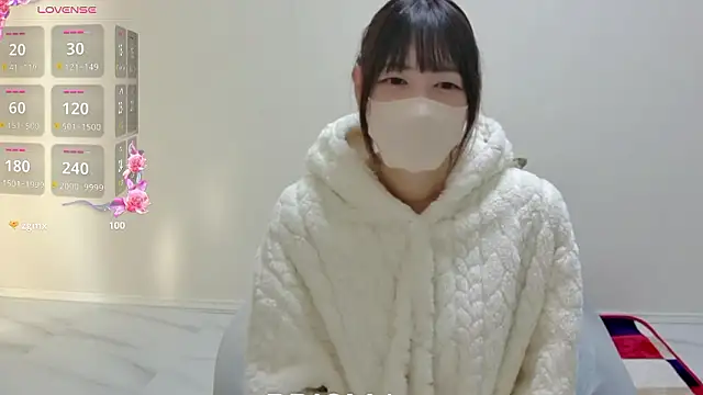 Makimaki ch online show from December 17, 5:34 am