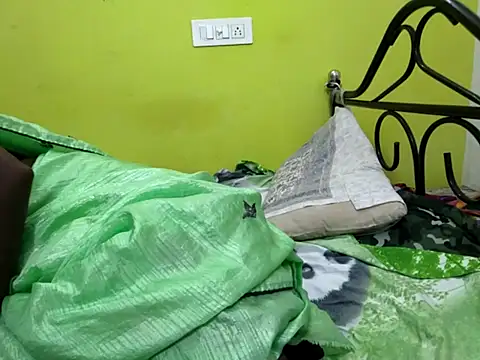 Snapshot of tamil_sumathi chatting on July 15, 5:03 am tamil sumathi online show from July 15, 5:03 am
