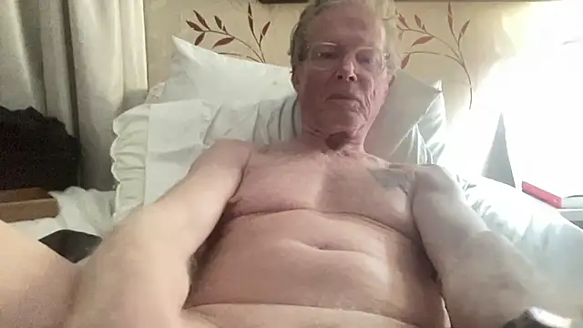 Tom03276 online show from January 8, 10:49 pm