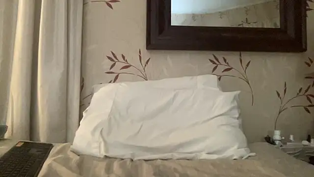 Tom03276 online show from February 11, 3:39 am