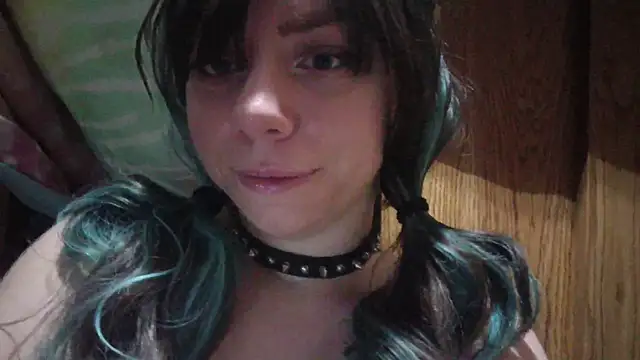 spunfoxxx online show from February 13, 1:16 am