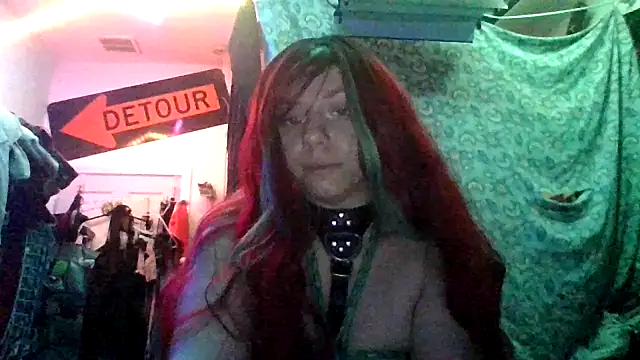 spunfoxxx online show from December 19, 10:23 pm