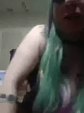 spunfoxxx online show from March 3, 6:04 pm