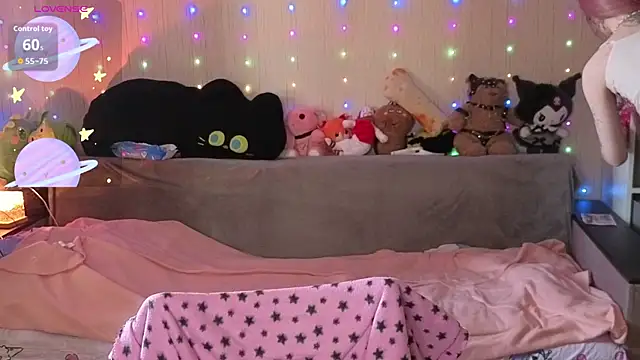 Snapshot of Kitty_smalltits chatting on February 28, 6:46 am Kitty smalltits online show from February 28, 6:46 am