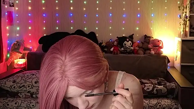 Snapshot of Kitty_smalltits chatting on March 4, 6:10 am Kitty smalltits online show from March 4, 6:10 am