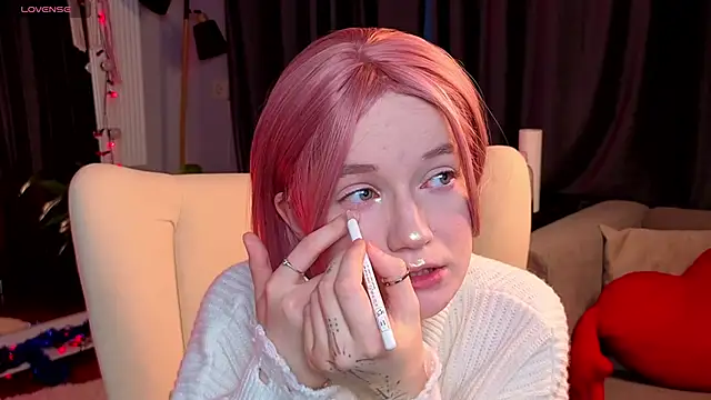 Kitty smalltits online show from January 6, 4:27 am