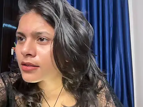 Piyyuu online show from April 2, 5:19 pm