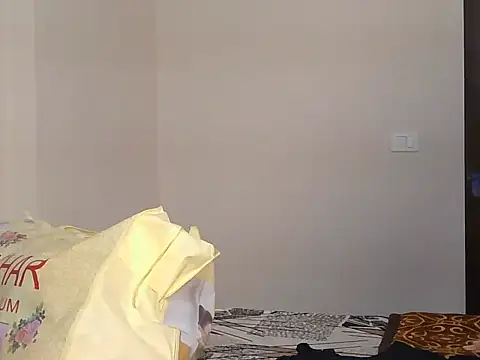 Piyyuu online show from February 26, 11:32 am