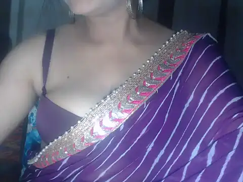 Hotronita123 online show from May 31, 5:40 pm