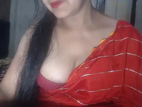 Snapshot of Hotronita123 chatting on February 6, 6:42 am Hotronita123 online show from February 6, 6:42 am