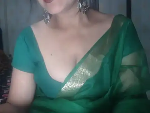 Snapshot of Hotronita123 chatting on February 4, 5:19 pm Hotronita123 online show from February 4, 5:19 pm