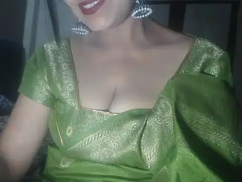 Hotronita123 online show from April 20, 5:58 pm