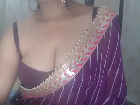 Hotronita123 online show from March 12, 5:24 am