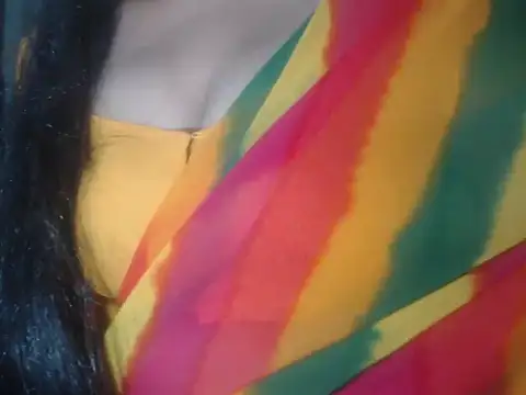 Snapshot of Hotronita123 chatting on December 4, 5:23 pm Hotronita123 online show from December 4, 5:23 pm