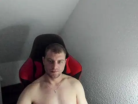 ladny92 online show from March 11, 5:12 am