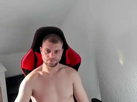 ladny92 online show from March 8, 4:32 pm