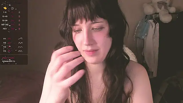 Snapshot of MePretty chatting on November 26, 10:21 pm MePretty online show from November 26, 10:21 pm