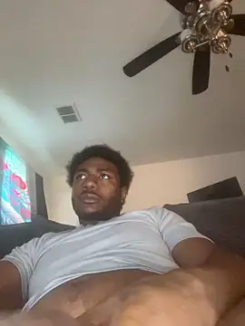 Snapshot of biggblackkking_9in chatting on November 29, 2:17 pm biggblackkking 9in online show from November 29, 2:17 pm