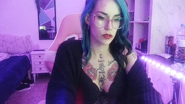 blackrose1997 online show from May 8, 10:52 am