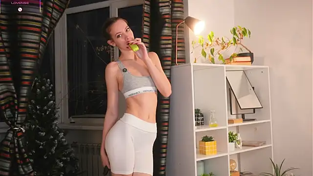 hihinicky online show from December 18, 12:09 pm