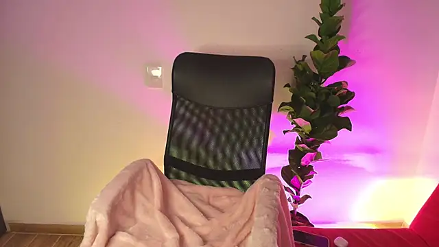 Julieta-8 online show from December 20, 3:20 am