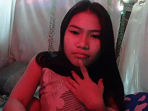 Allysonxx05 online show from December 2, 1:28 am