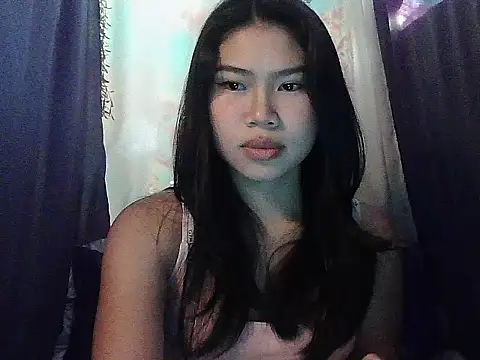Allysonxx05 online show from February 20, 11:39 pm