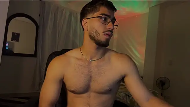 Franco banderas online show from April 7, 1:57 pm