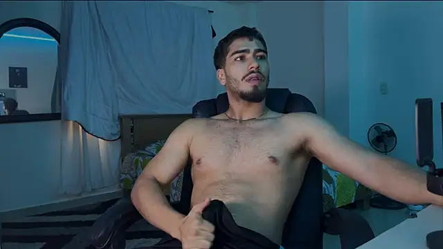 Franco banderas online show from March 19, 4:18 pm