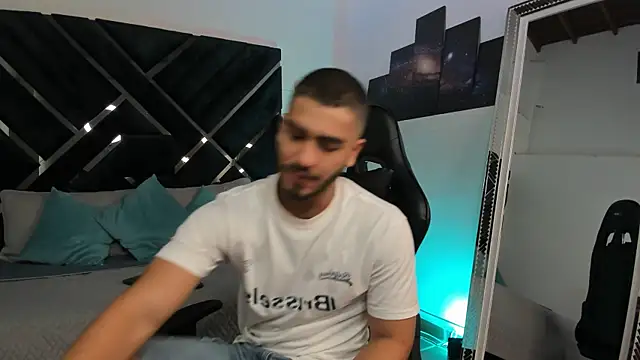 Franco banderas online show from January 7, 1:49 pm