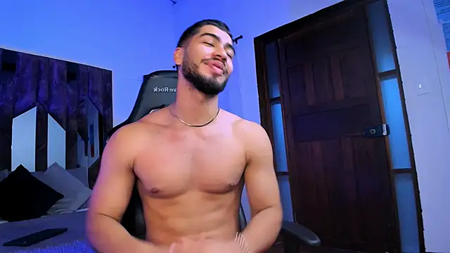 Franco banderas online show from February 19, 12:13 pm