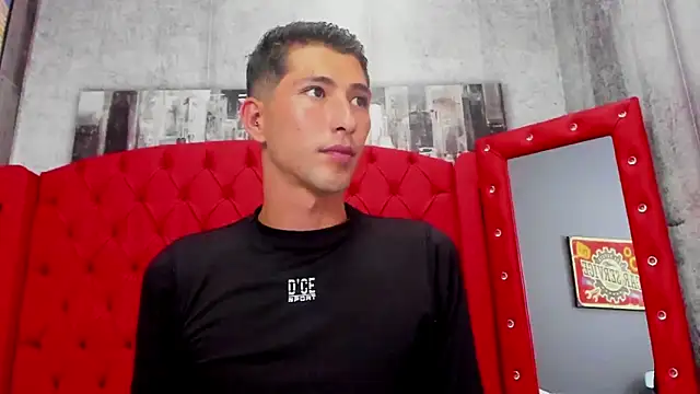 jay Bluee1 online show from December 4, 9:03 pm