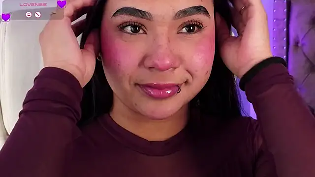 Mylarossi online show from April 13, 5:39 pm