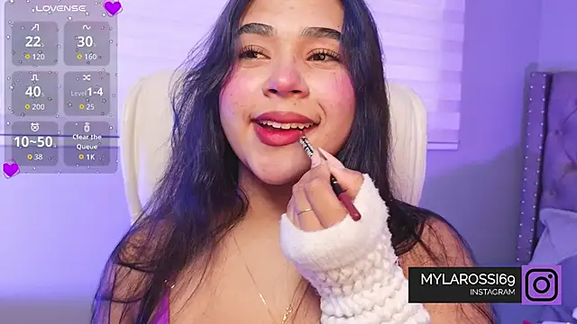 Mylarossi online show from March 12, 2:54 pm